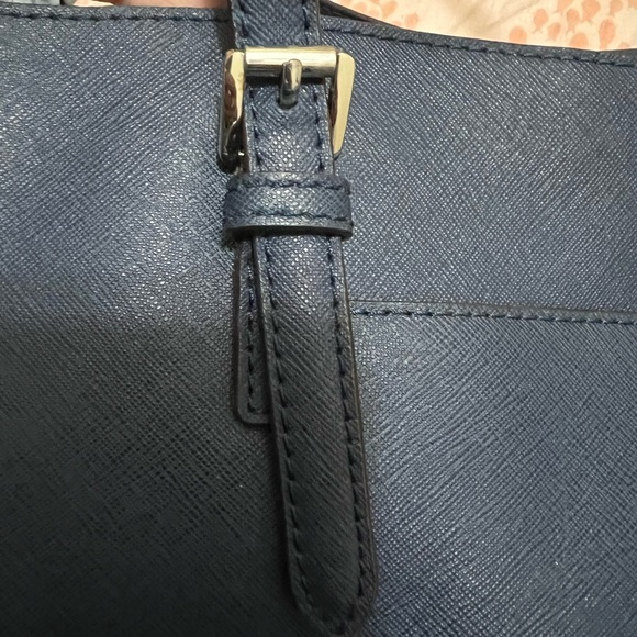 Authentic Michael Kors Purse - Picture 7 of 12